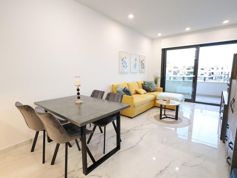 Apartment for Sale in Costa Blanca Orihuela Costa, Alicante 17