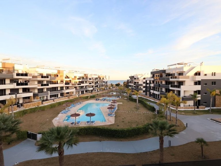 Apartment for Sale in Costa Blanca Orihuela Costa, Alicante 5