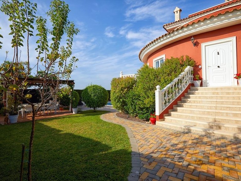 Villa for Sale in Inland Rojales, Alicante 40