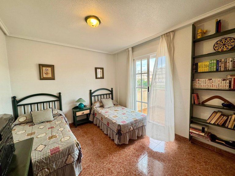Villa for Sale in Torrevieja, Alicante 17