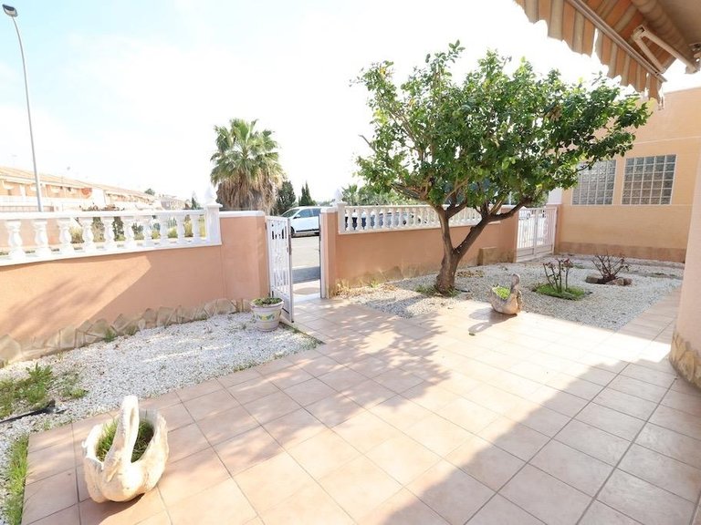 Villa for Sale in Torrevieja, Alicante 3