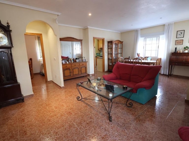 Villa for Sale in Costa Blanca Torrevieja, Alicante 11