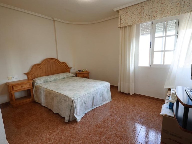 Villa for Sale in Costa Blanca Torrevieja, Alicante 13