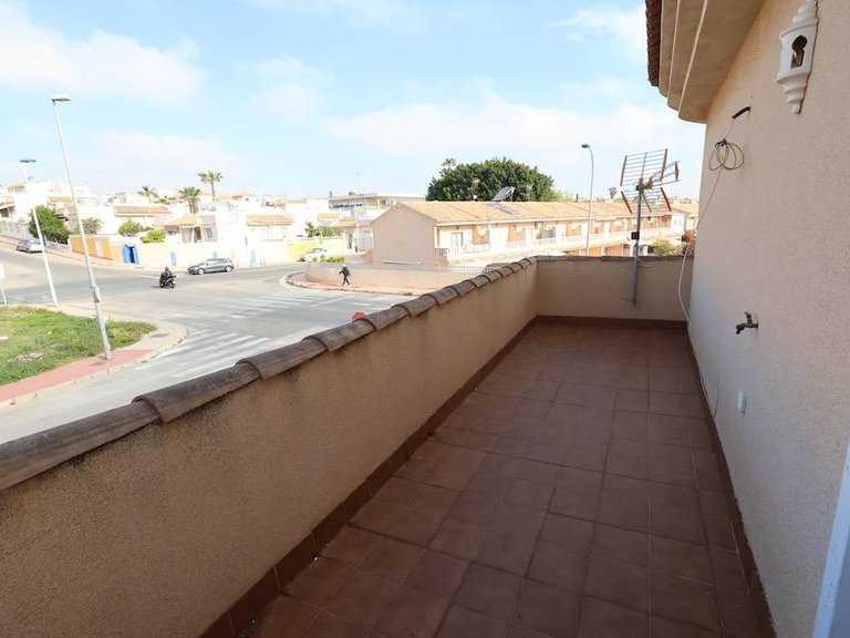 Villa for Sale in Costa Blanca Torrevieja, Alicante 19