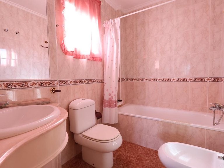 Villa for Sale in Costa Blanca Torrevieja, Alicante 20