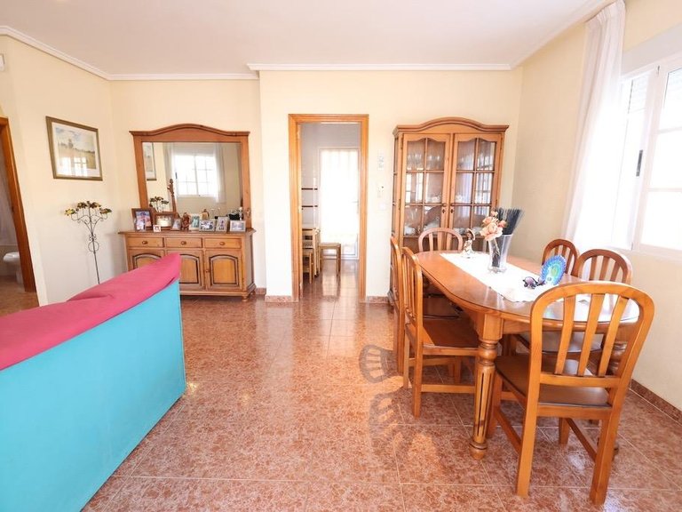 Villa for Sale in Costa Blanca Torrevieja, Alicante 8