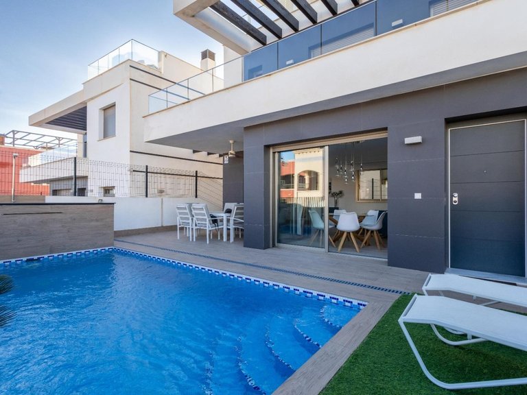 Villa for Sale in Costa Blanca Orihuela Costa, Alicante 1