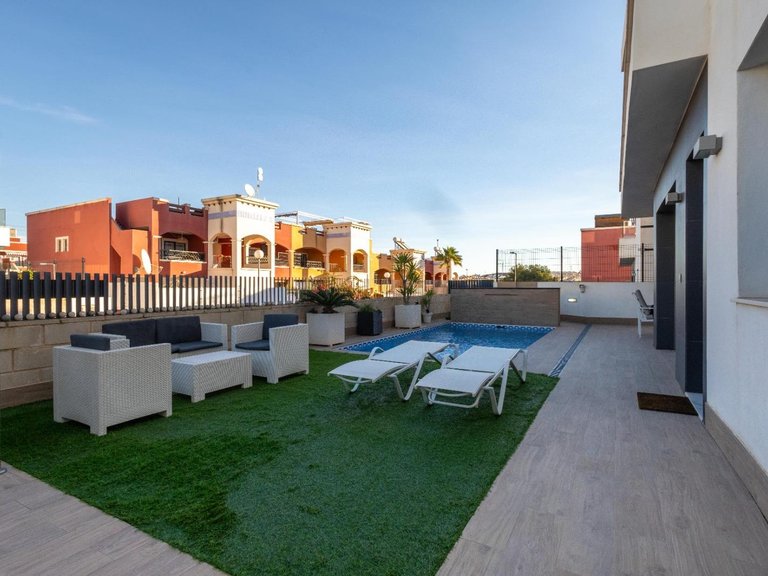 Villa for Sale in Costa Blanca Orihuela Costa, Alicante 29