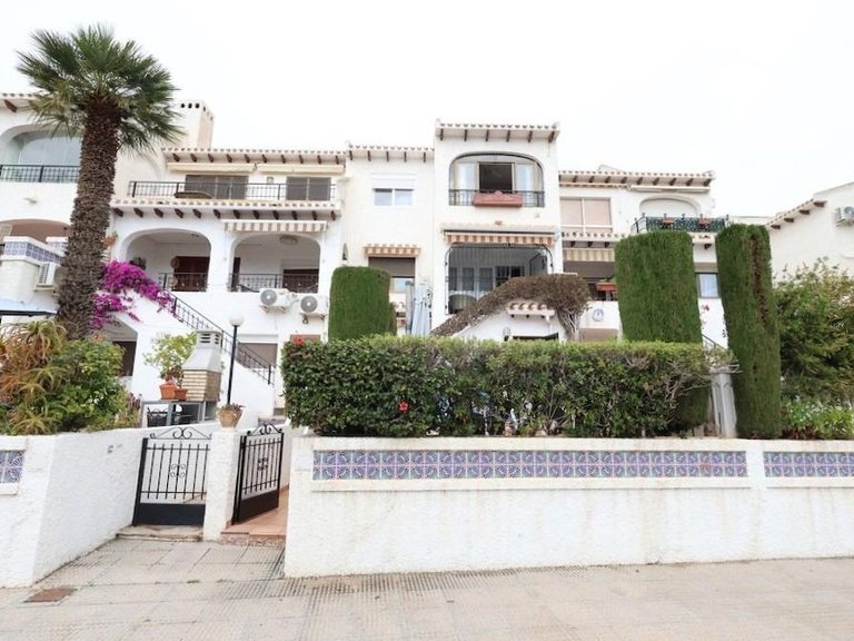 Town House for Sale in Costa Blanca Cabo Roig, Alicante 1