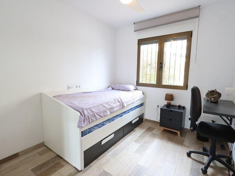 Town House for Sale in Costa Blanca Cabo Roig, Alicante 17