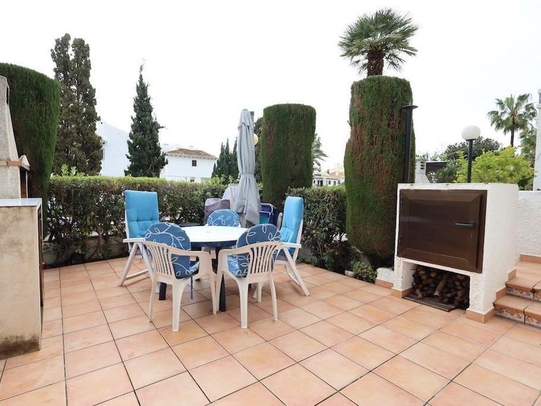 Town House for Sale in Costa Blanca Cabo Roig, Alicante 2