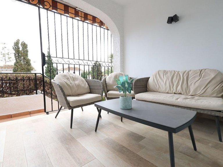 Town House for Sale in Costa Blanca Cabo Roig, Alicante 9