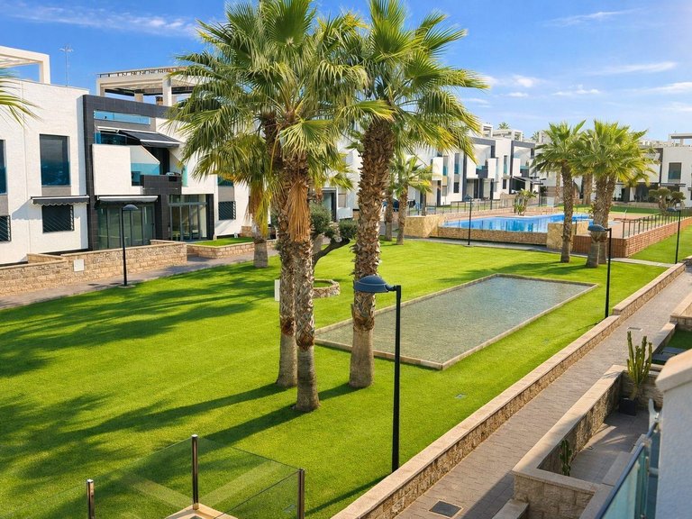 Penthouse for Sale in Costa Blanca Torrevieja, Alicante 1