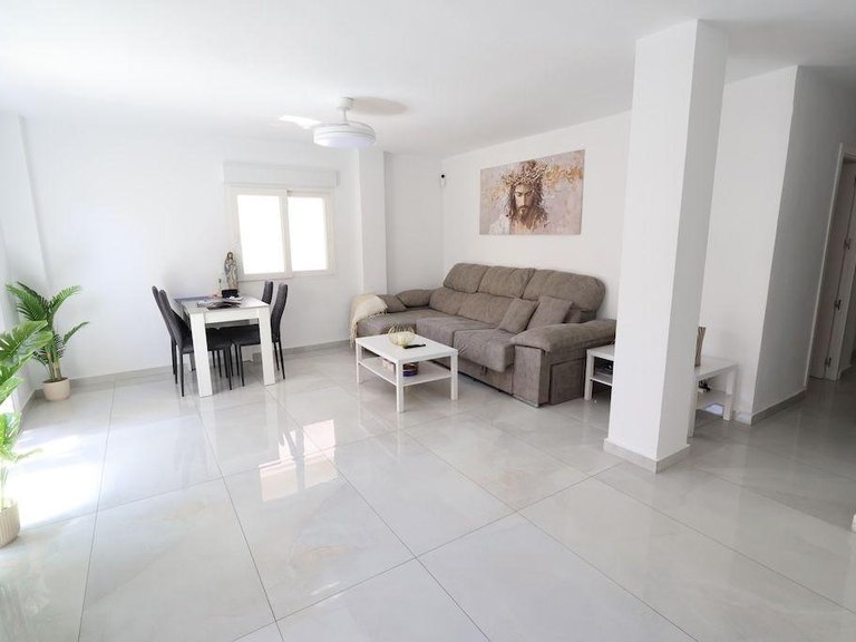 Apartment for Sale in Torrevieja, Alicante 4