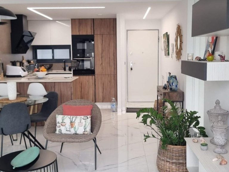 Villa for Sale in Costa Blanca Guardamar Del Segura, Alicante 2