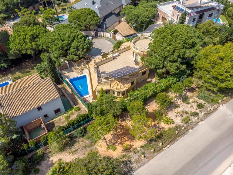 Villa for Sale in Costa Blanca Orihuela Costa, Alicante 36