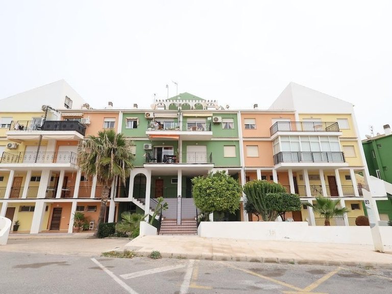 Apartment for Sale in Torrevieja, Alicante 1
