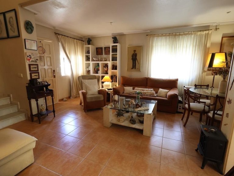 Villa for Sale in Costa Blanca Torrevieja, Alicante 8
