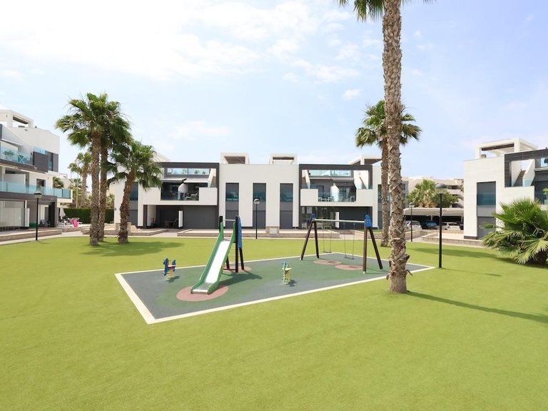 Villa for Sale in Costa Blanca Guardamar Del Segura, Alicante 20