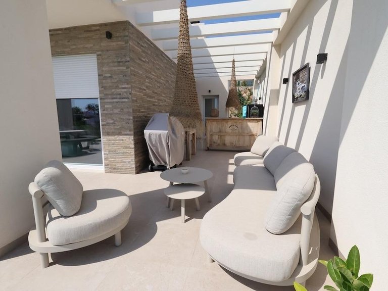 Villa for Sale in Inland Algorfa, Alicante 11