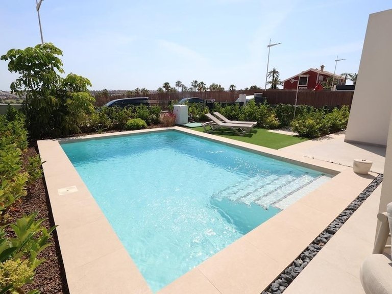 Villa for Sale in Inland Algorfa, Alicante 18
