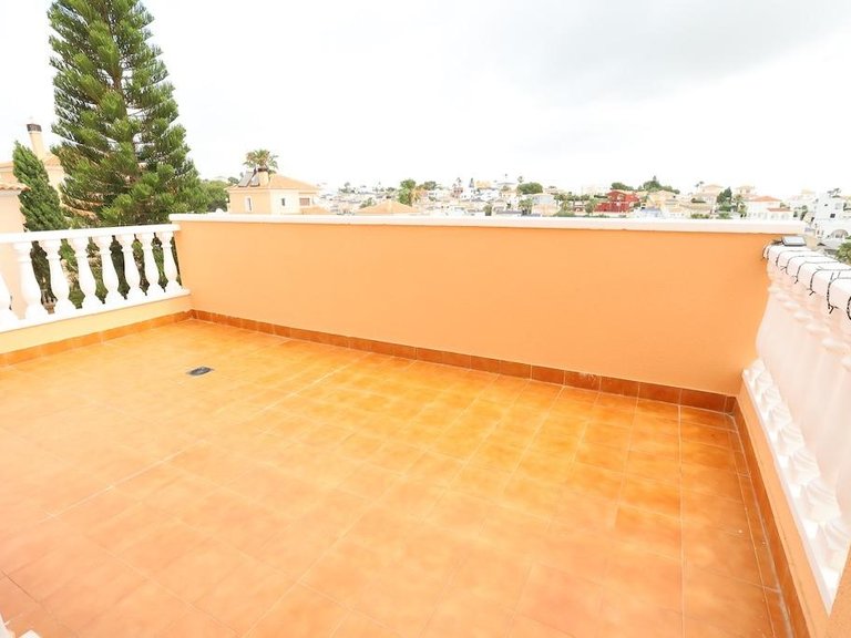 Villa for Sale in San Miguel De Salinas, Alicante 21