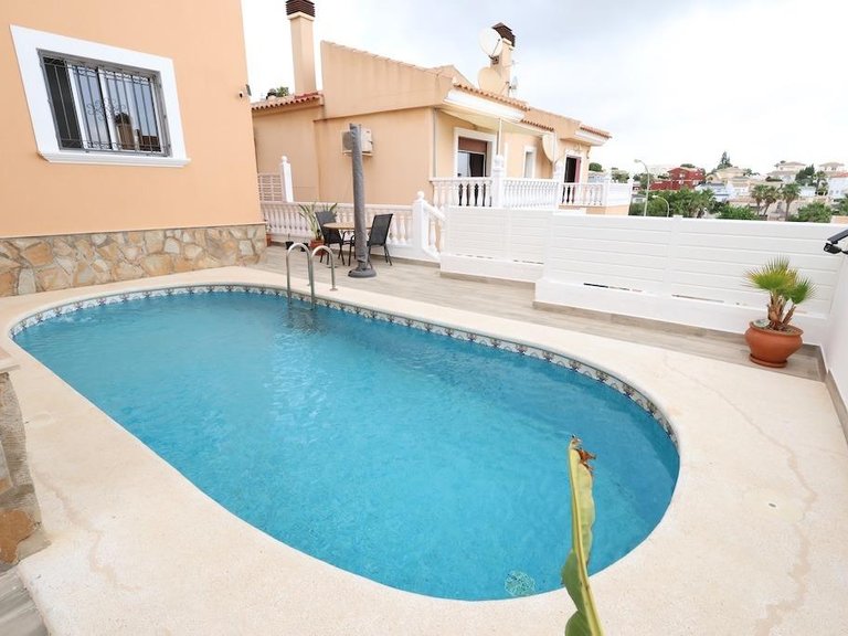 Villa for Sale in Inland San Miguel De Salinas, Alicante 29