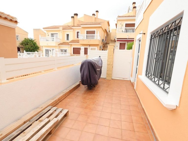 Villa for Sale in Inland San Miguel De Salinas, Alicante 30