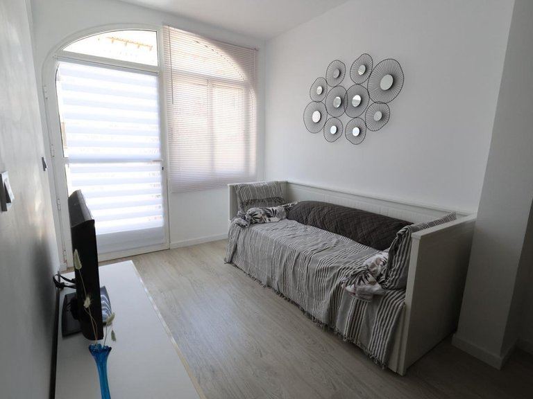 Apartment for Sale in Los Balcones, Alicante 5