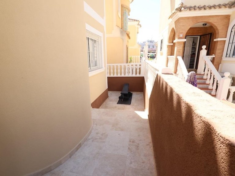 Villa for Sale in Orihuela Costa, Alicante 16