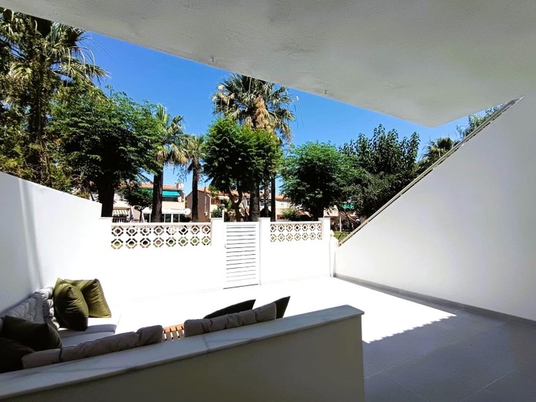 Apartment for Sale in Cabo Roig, Alicante 25