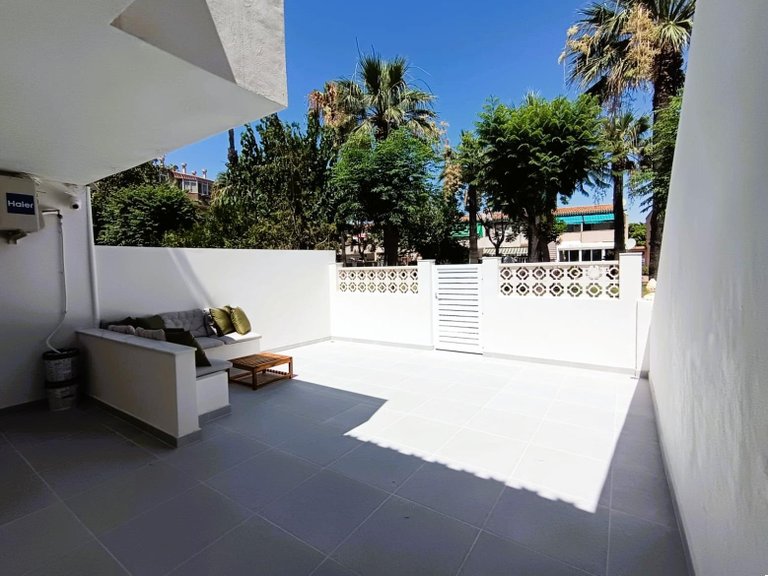 Apartment for Sale in Cabo Roig, Alicante 4