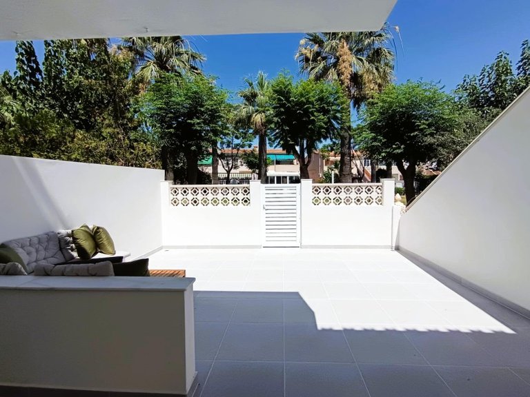 Apartment for Sale in Cabo Roig, Alicante 5
