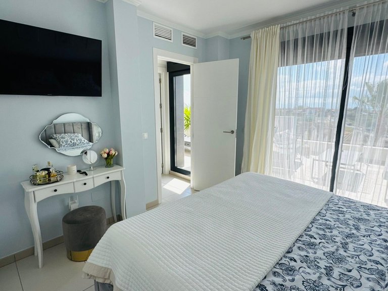 Town House for Sale in Cabo Roig, Alicante 16