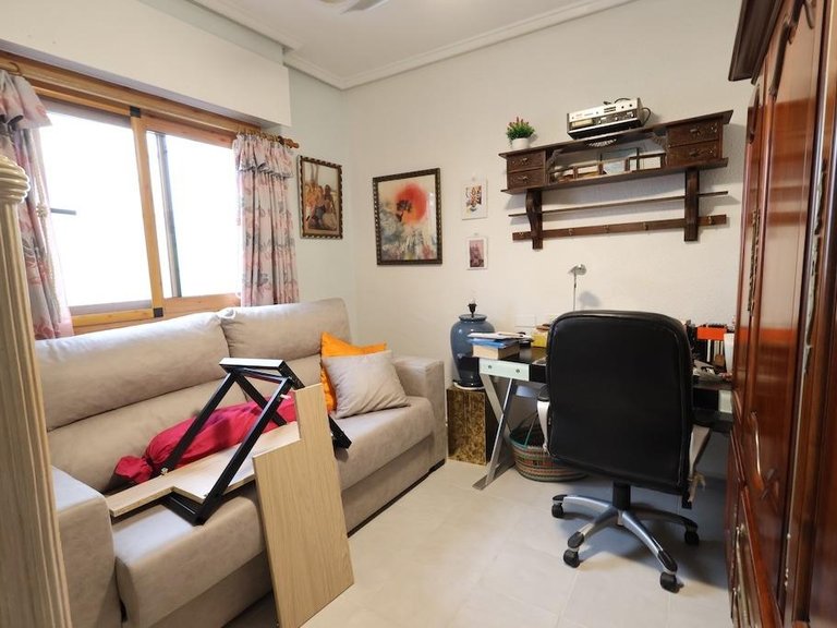 Apartment for Sale in Torrevieja, Alicante 11