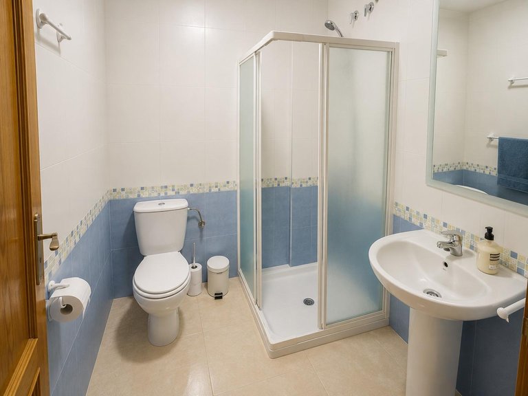 Apartment for Sale in Los Altos, Alicante 18