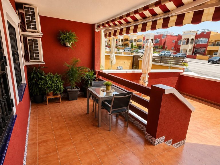 Apartment for Sale in Los Altos, Alicante 3