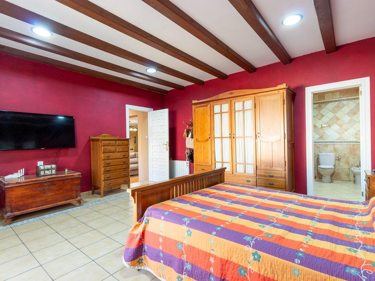 Villa for Sale in Costa Blanca Torrevieja, Alicante 17