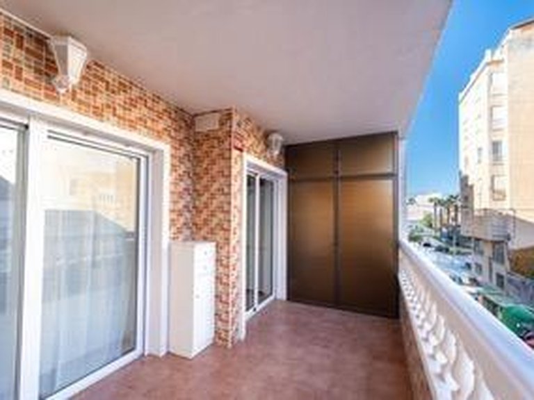 Apartment for Sale in Costa Blanca Torrevieja, Alicante 13