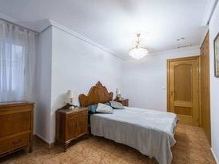 Apartment for Sale in Costa Blanca Torrevieja, Alicante 17
