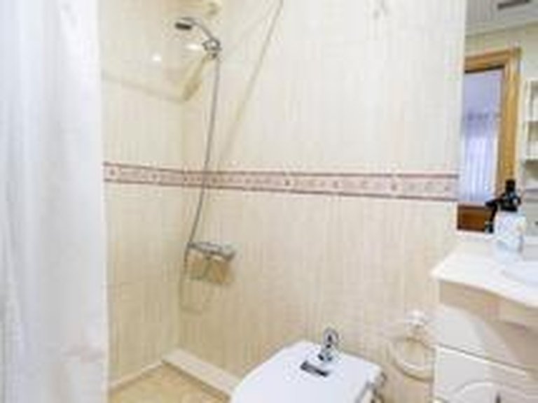 Apartment for Sale in Costa Blanca Torrevieja, Alicante 19