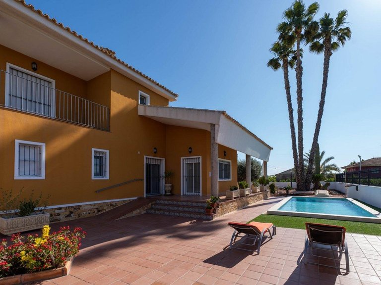 Villa for Sale in Inland Orihuela, Alicante 10