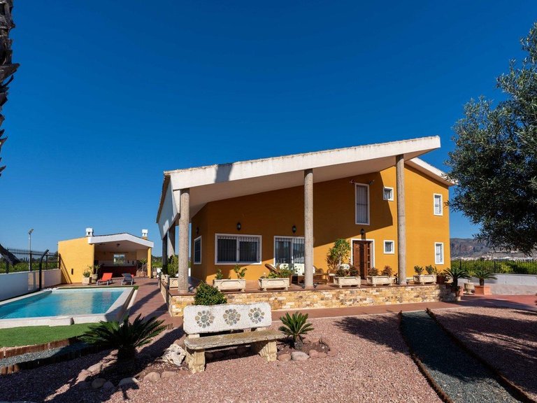 Villa for Sale in Inland Orihuela, Alicante 3