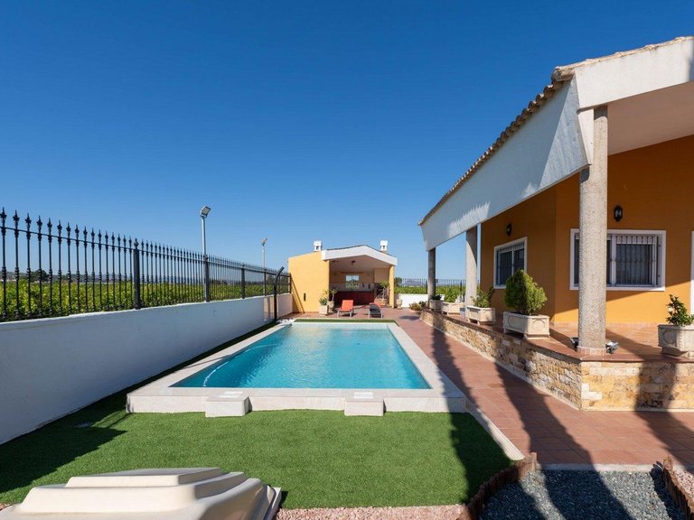 Villa for Sale in Inland Orihuela, Alicante 5