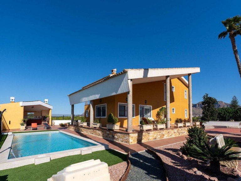 Villa for Sale in Inland Orihuela, Alicante 7