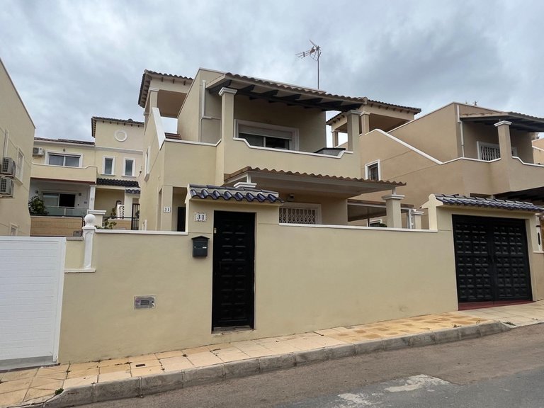 Town House for Sale in Inland San Miguel De Salinas, Alicante 2