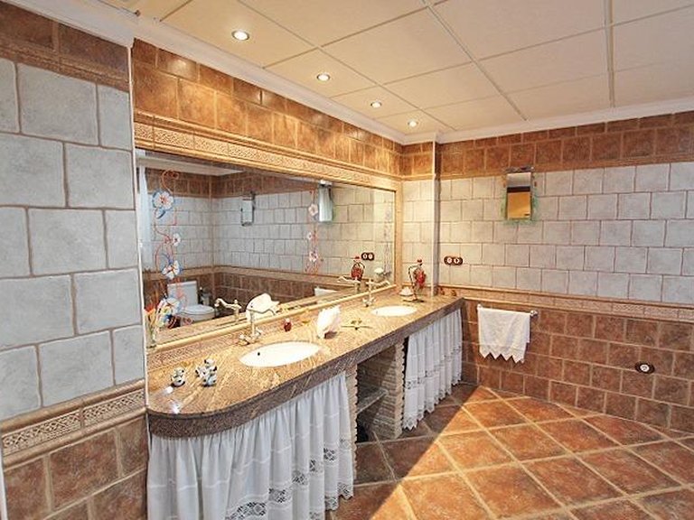 Villa for Sale in Costa Blanca Formentera Del Segura, Alicante 29