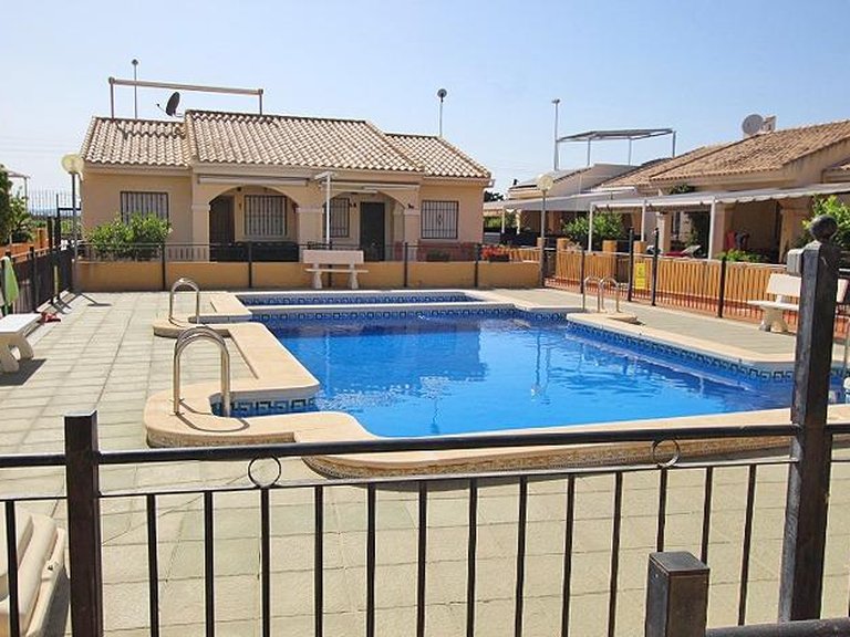 Villa for Sale in Guardamar Del Segura, Alicante 20