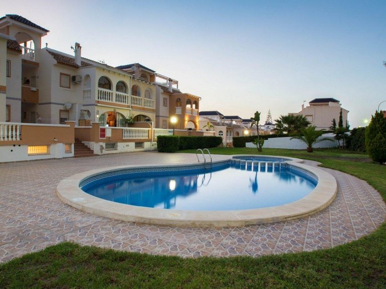 Apartment for Sale in Costa Blanca Torrevieja, Alicante 2