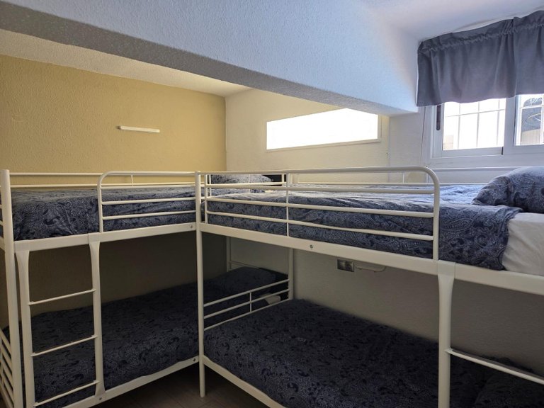Apartment for Sale in Costa Blanca Torrevieja, Alicante 32